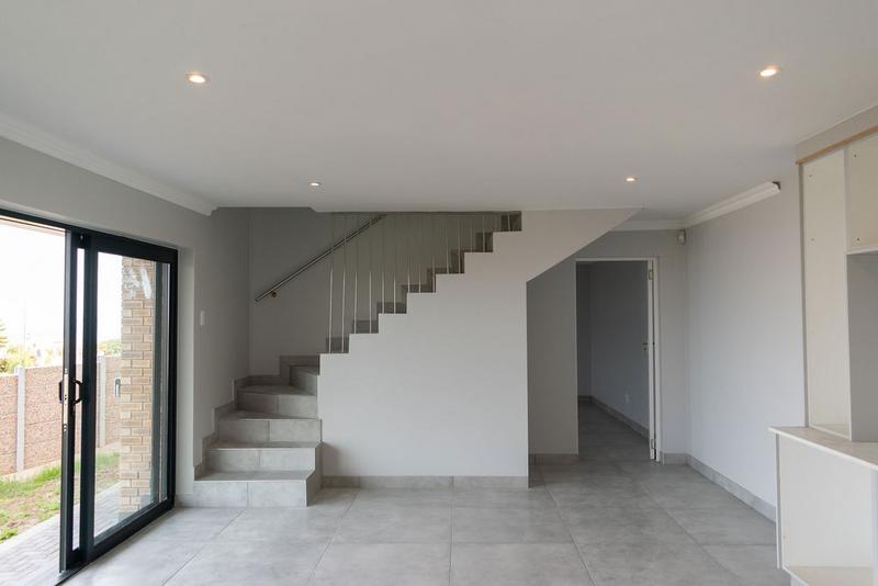 5 Bedroom Property for Sale in Dana Bay Western Cape